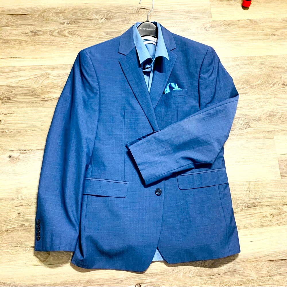 Men’s suit jacket with shirt